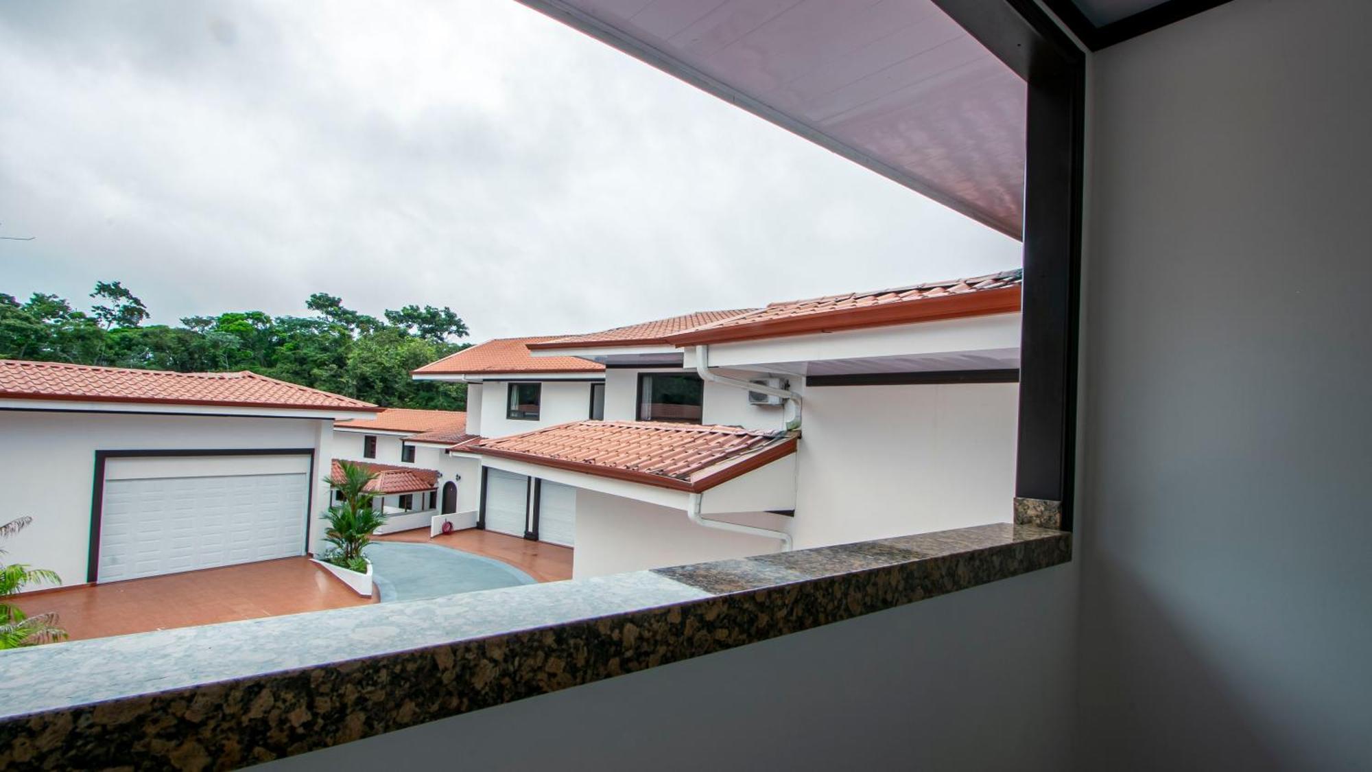 Serenity Rainforest Condos La Fortuna Bagian luar foto